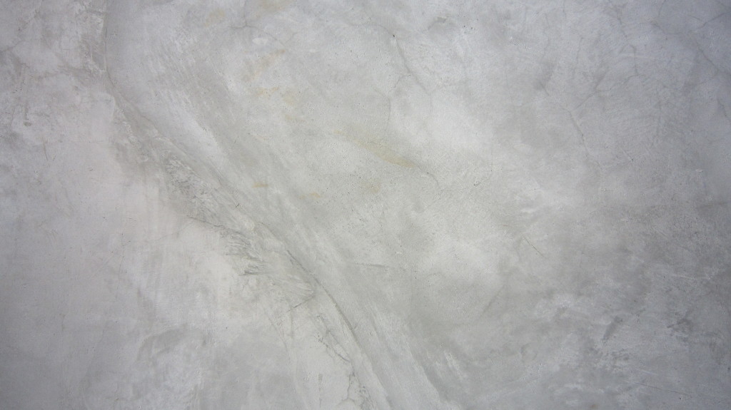 Concrete wall at suan rot fai